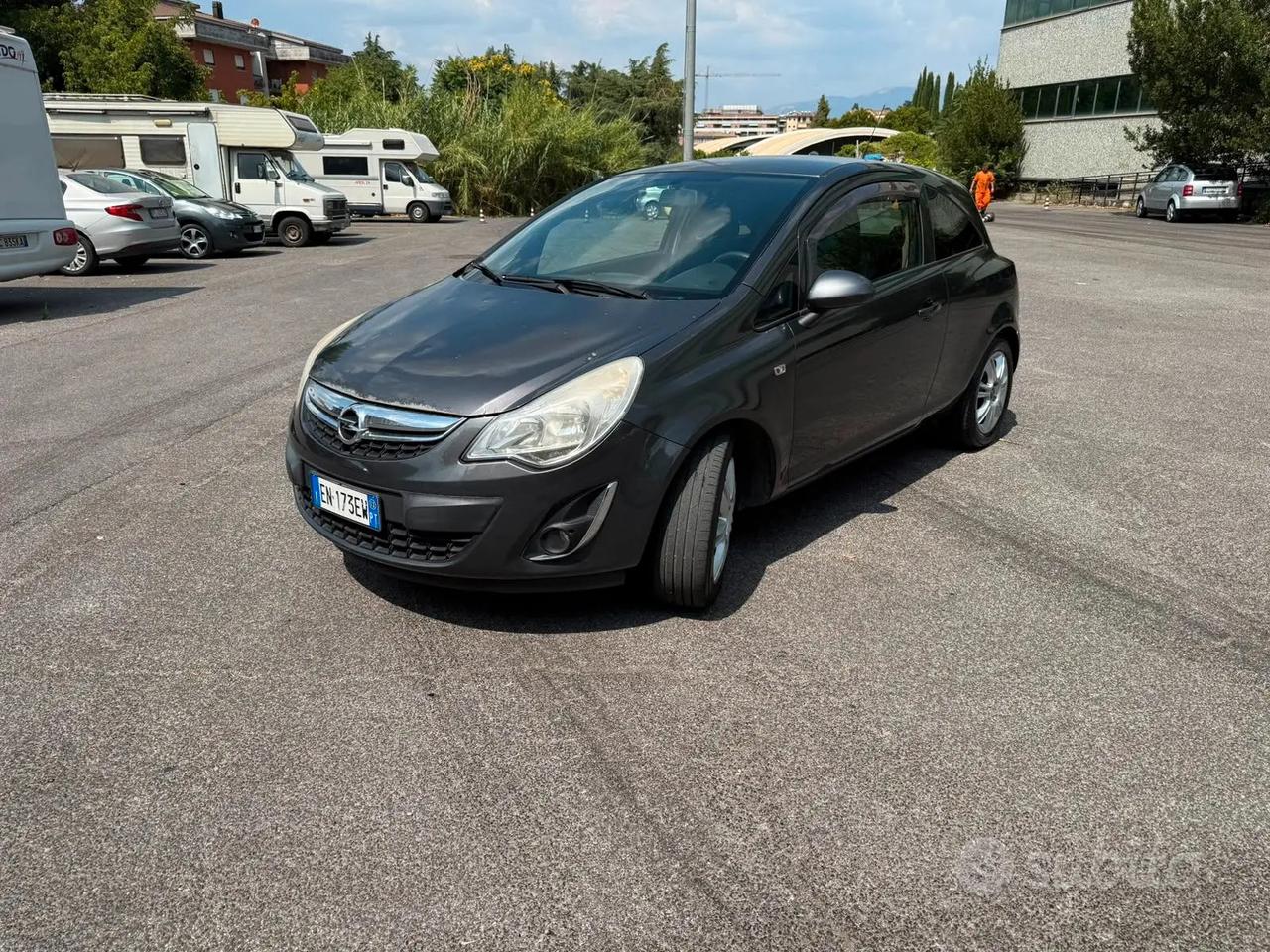 OPEL CORSA AUTOMATICA GPL
