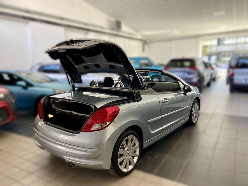 Peugeot 207 1.6 VTi 120CV CC Féline