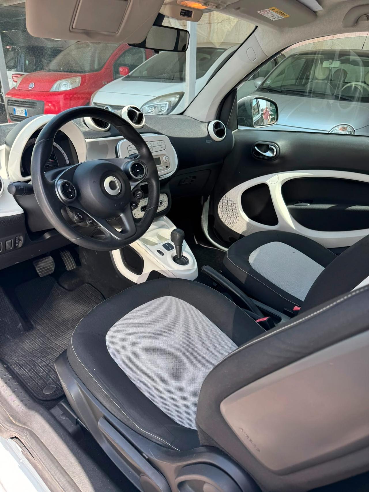 Smart ForTwo 1000 52 kW MHD coupé passion