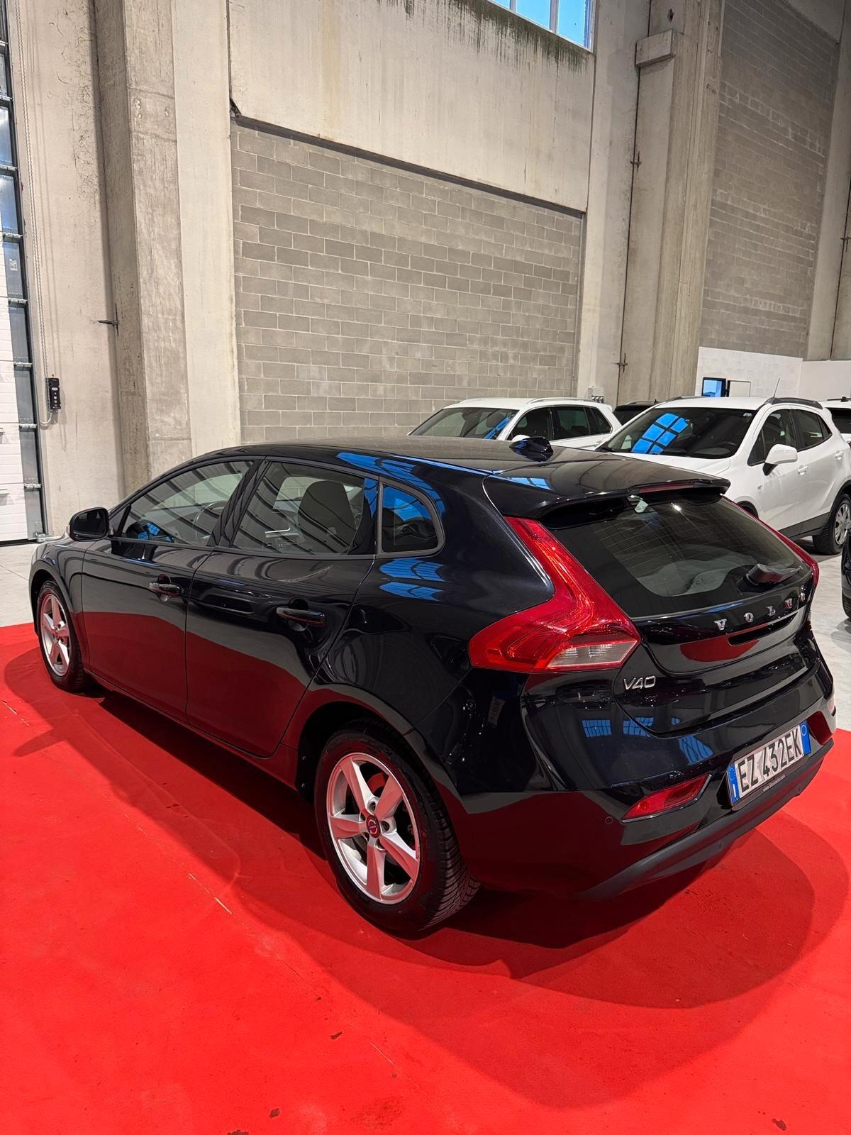 Volvo V40 D2 1.6 Momentum