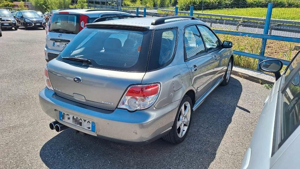 Subaru Impreza 2.0 SW 4X4 GANCIO TRAINO