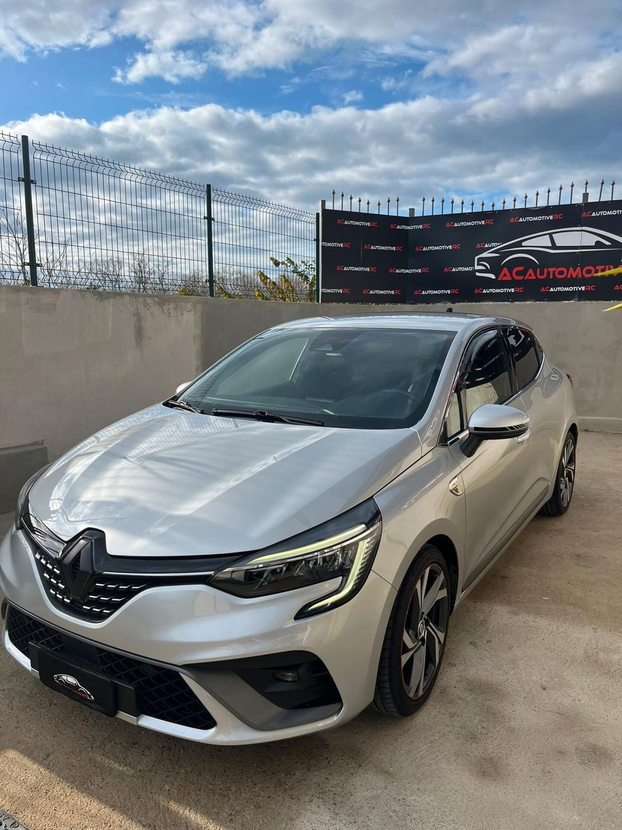 Renault Clio Full Hybrid E-Tech 140 CV 5 porte R.S. Line