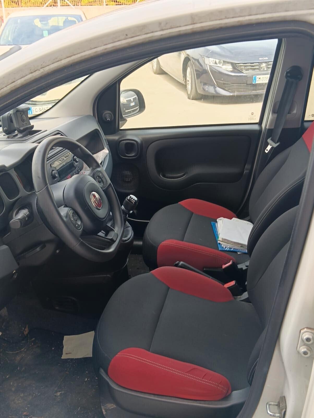Fiat Panda 0.9 TwinAir Turbo Natural Power Pop Van POCO DANNO