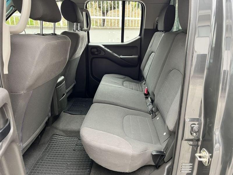 Nissan Navara Navara 2.5 dCi 4 porte Double Cab LE
