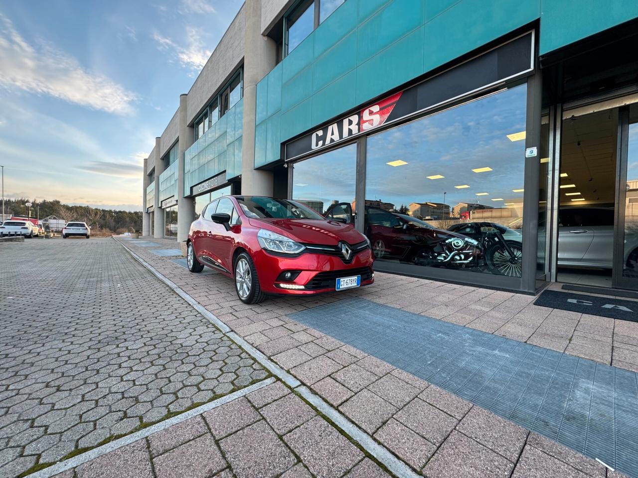 Renault Clio TCe 12V 90 CV Start&Stop 5 porte Energy Duel