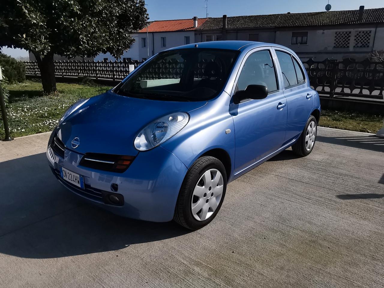 Nissan Micra 1.2 16V 5 porte Acenta
