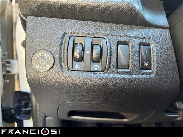 RENAULT Clio 0.9 tce energy Life Gpl 90cv