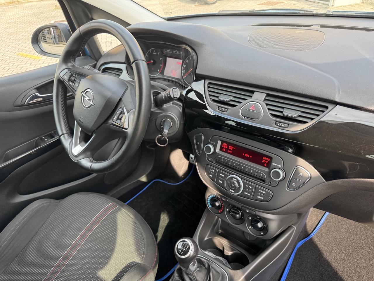 Opel Corsa 1.2 5 porte Innovation neopatentati