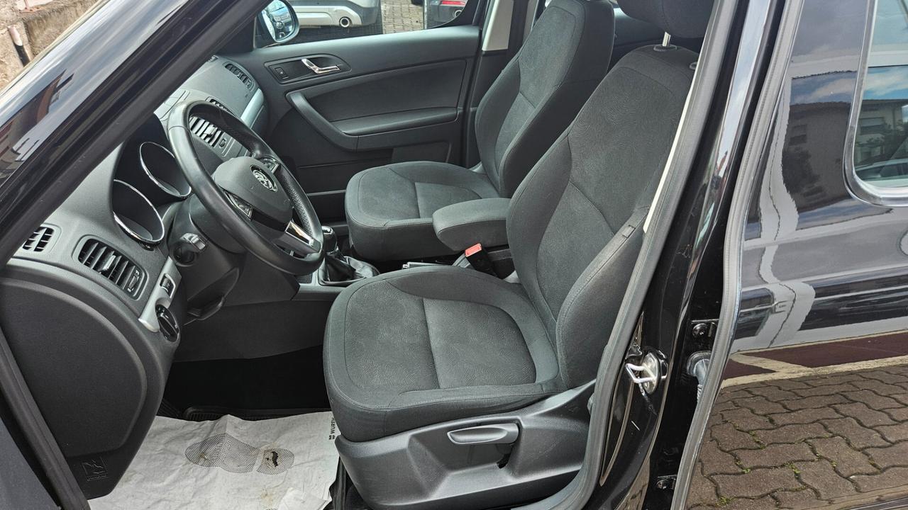 Skoda Yeti Outdoor 2.0 tdi Elegance 4x4 140cv GANCIO-SED.RISC