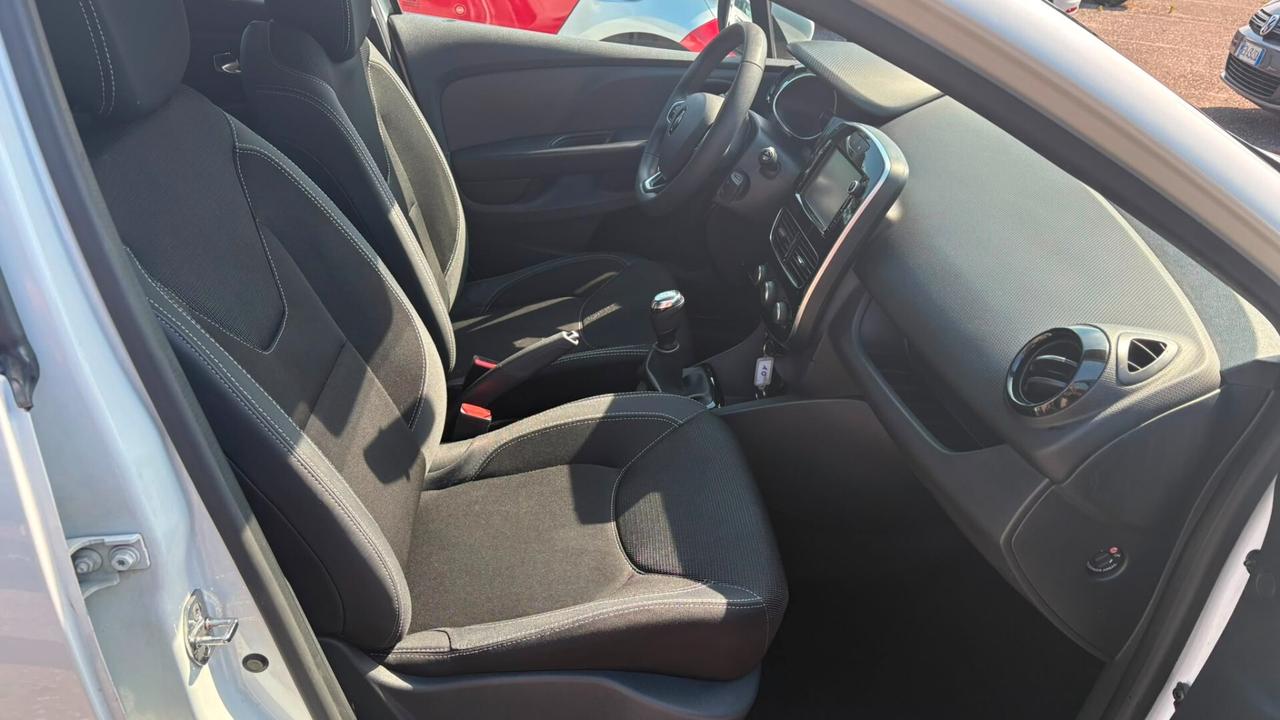 Renault Clio TCe 12V 90CV Start&Stop 5 porte Energy Intens