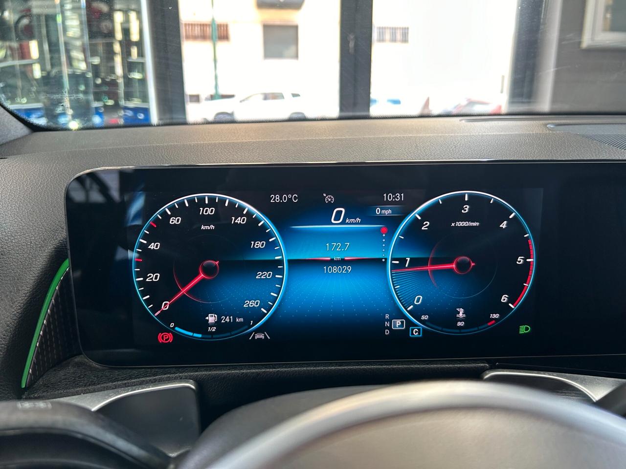 Mercedes GLB 200 d 150cv Sport Plus Automatica ITALIANA LuciAmbient