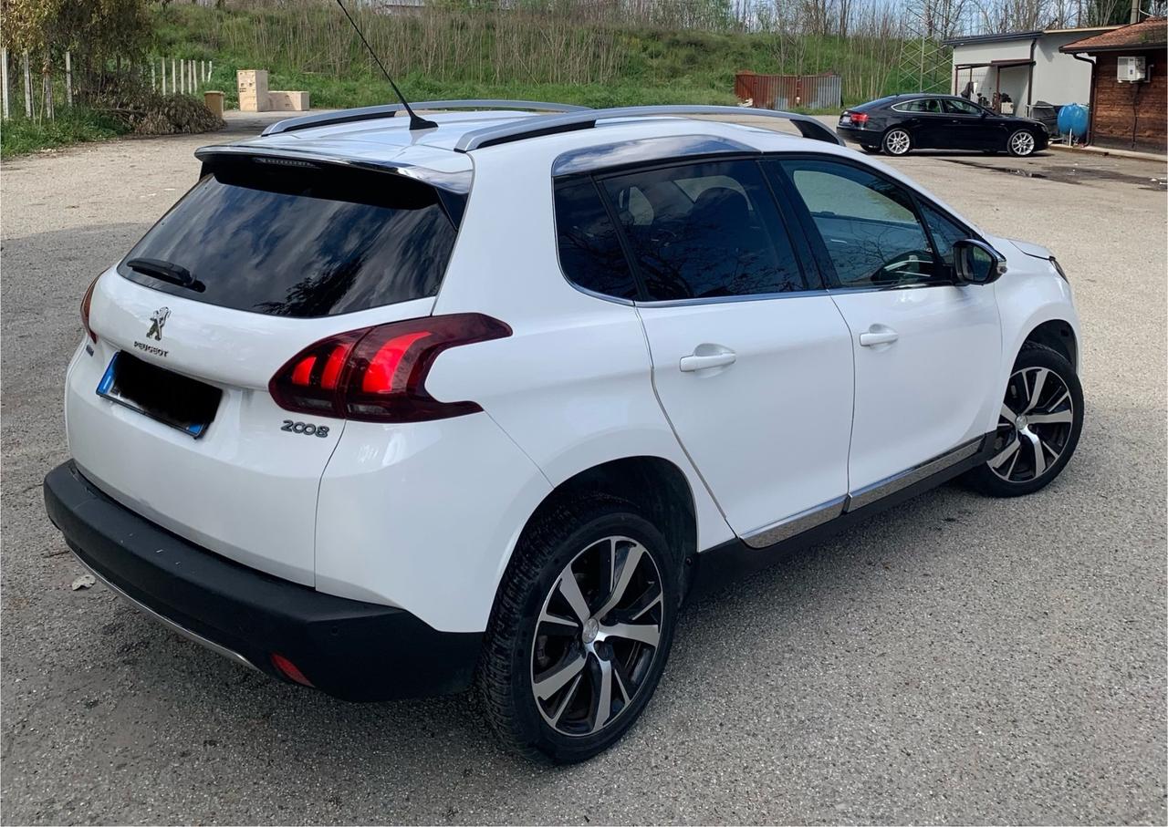 Peugeot 2008 BlueHDi 120 S&S Black Matt