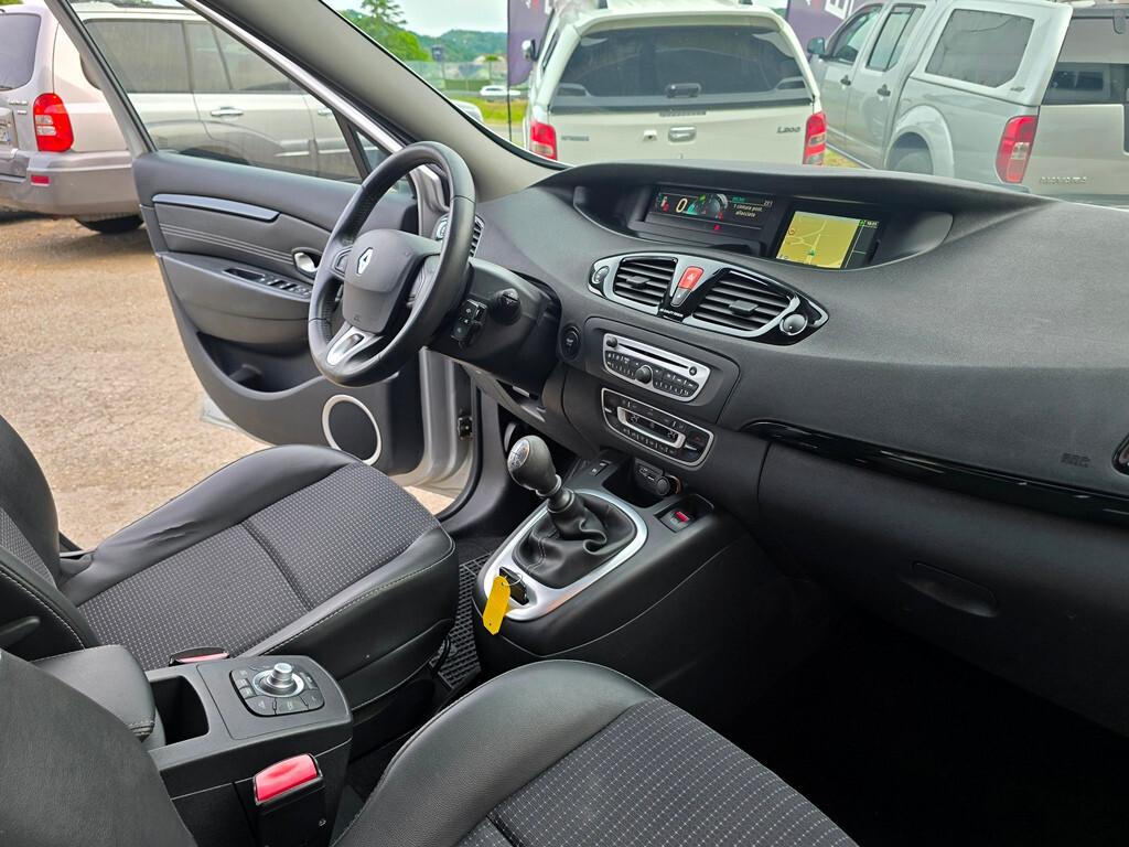 Renault Scenic Scénic X-Mod 1.5 dCi 110CV Dynamique