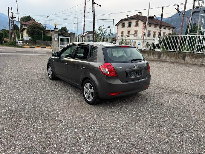 Kia Ceed cee'd 1.6 CRDi VGT 115CV 5p. EX