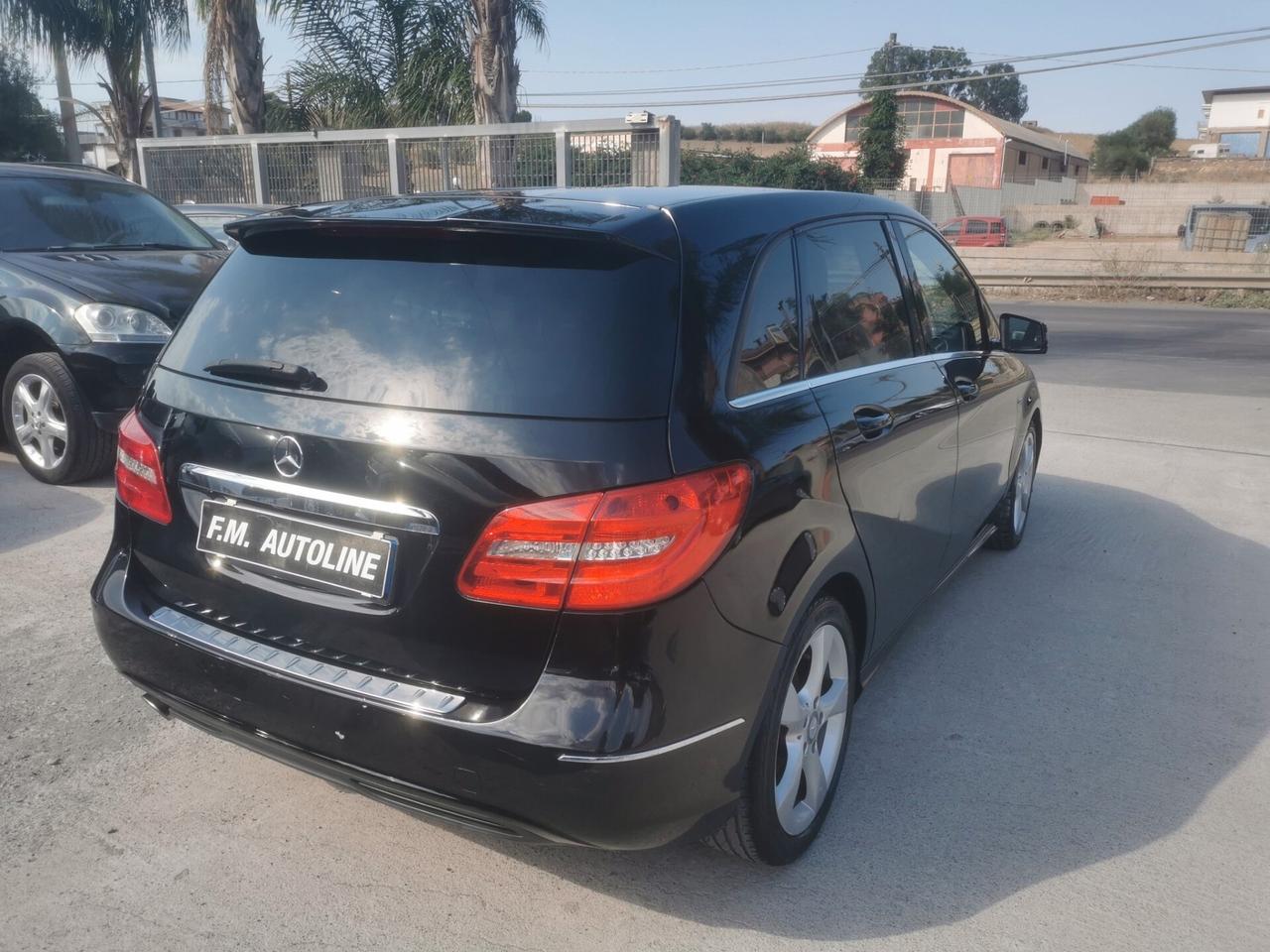 Mercedes-benz B 200 CDI BlueEFFICIENCY Premium 2012