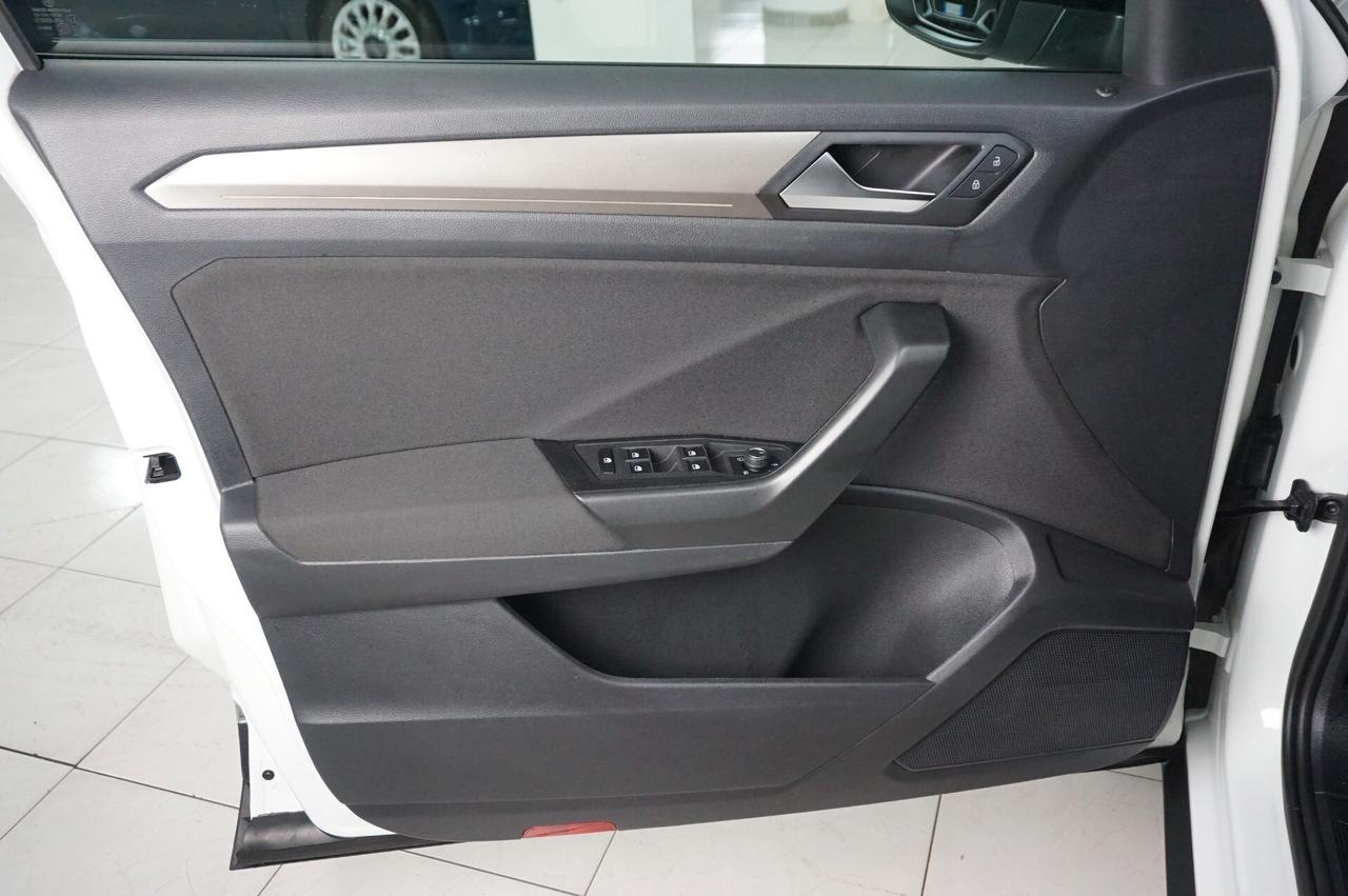 Volkswagen T-Roc 1.0 TSI Life