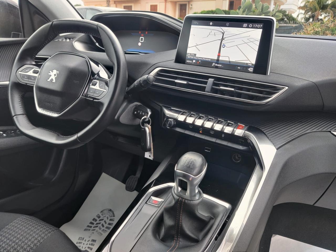 Peugeot 3008 1.5hdi allure navig Led Cruise 2021