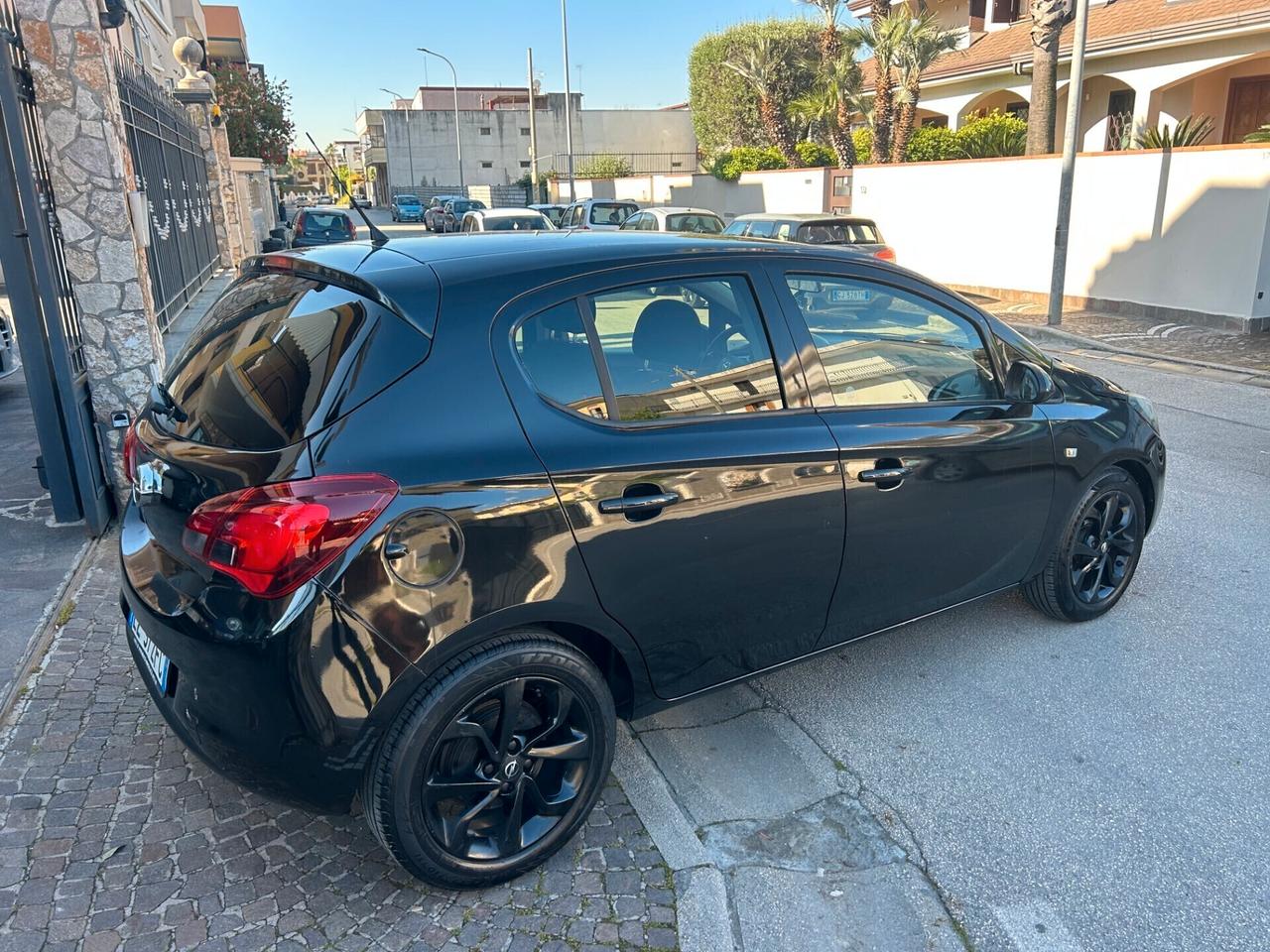 Opel Corsa 1.2 5 porte Edition GPL