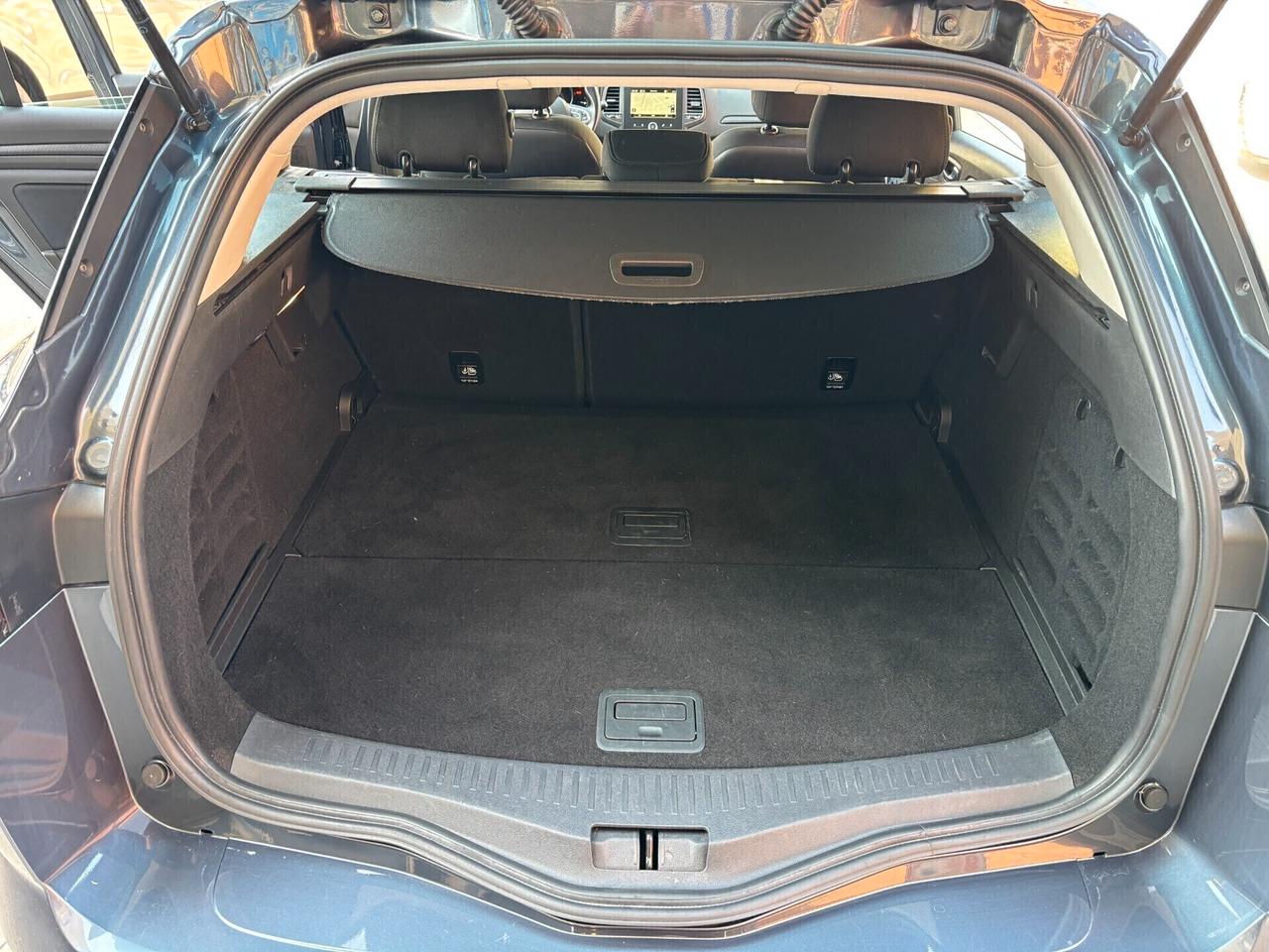 Renault Mégane Sporter Blue dCi 115 CV -11/2019