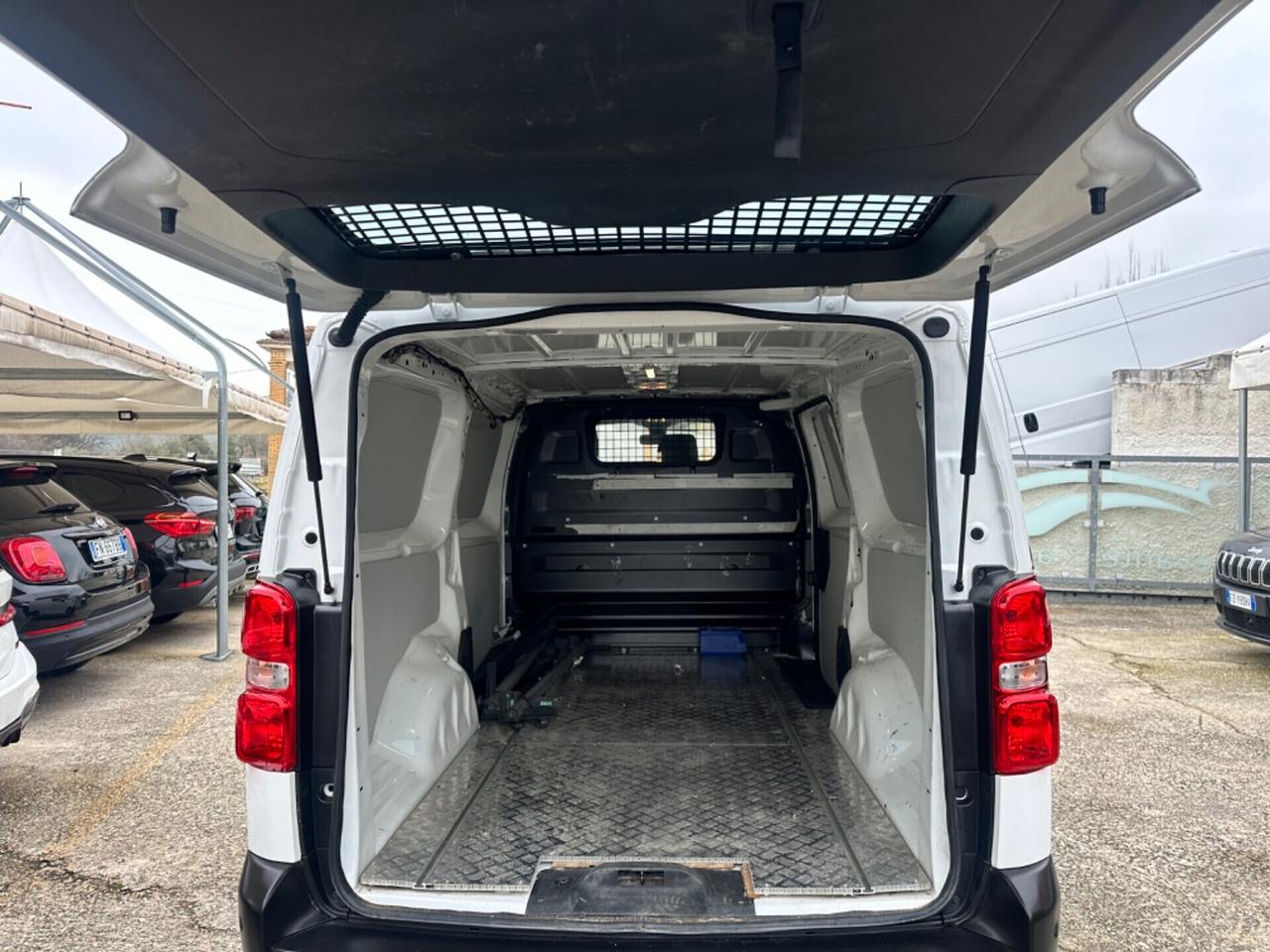 Peugeot Expert BlueHDi 150 S&S PL-SL-TN Furg. Pro Long