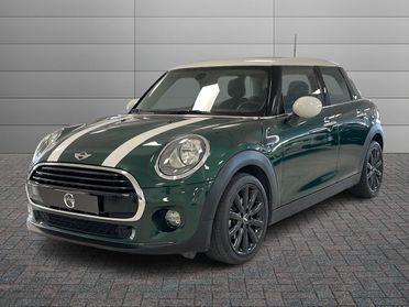 MINI Mini IV F55-F56 2014 - Mini 1.5 Cooper D Business XL 5p auto my18