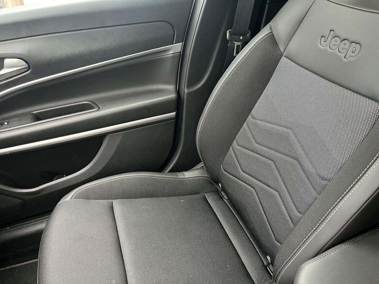 Jeep Avenger 1.2 Turbo 100 CV -summit-