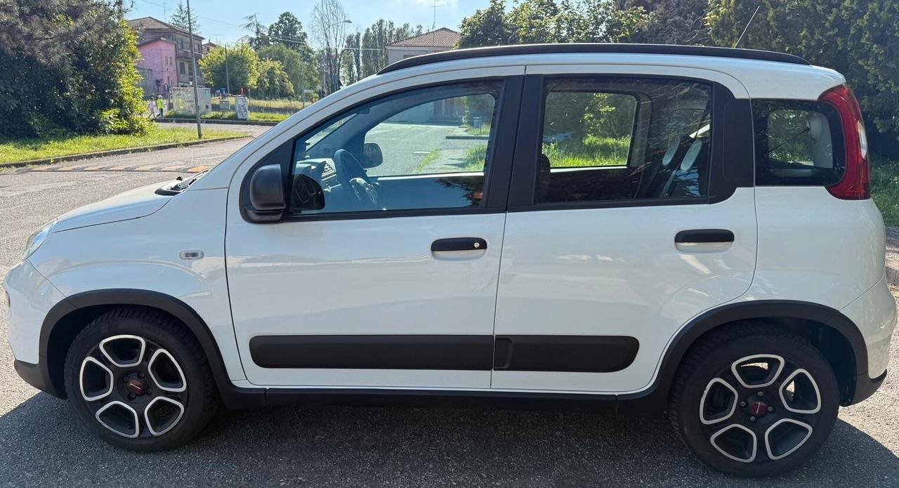 Fiat Panda 1.0 FireFly S&S Hybrid City Life 5 posti