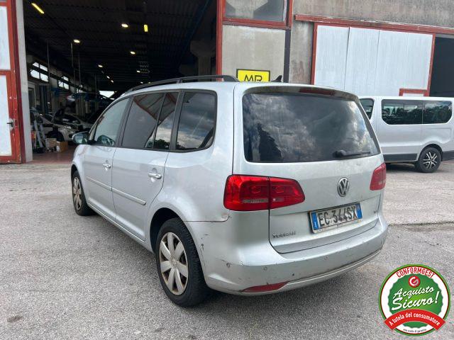 VOLKSWAGEN Touran 1.6 TDI DSG Comfortline 7 POSTI