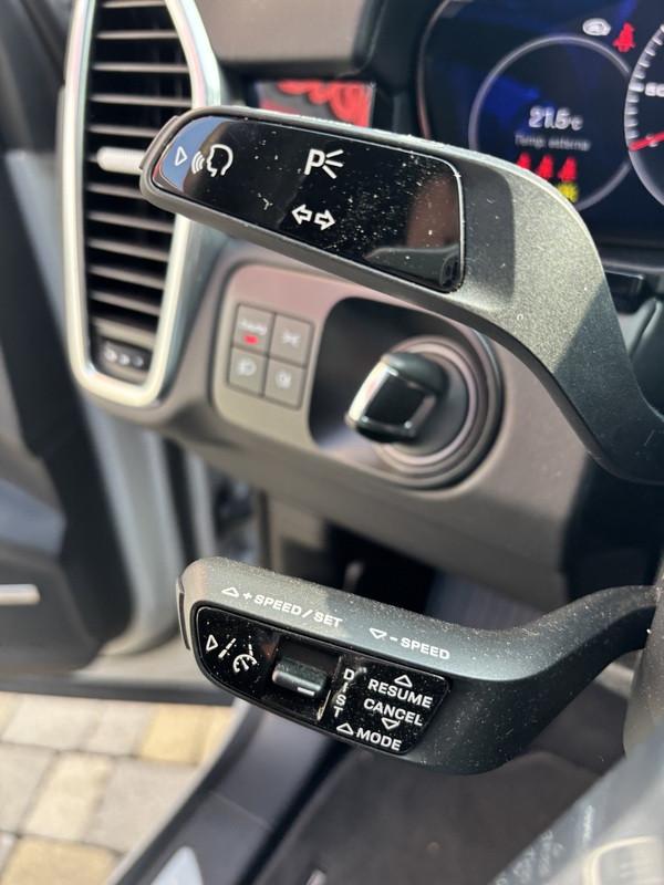 Porsche Cayenne 3.0 tiptronic MATRIX-TETTO-NAVI-21"