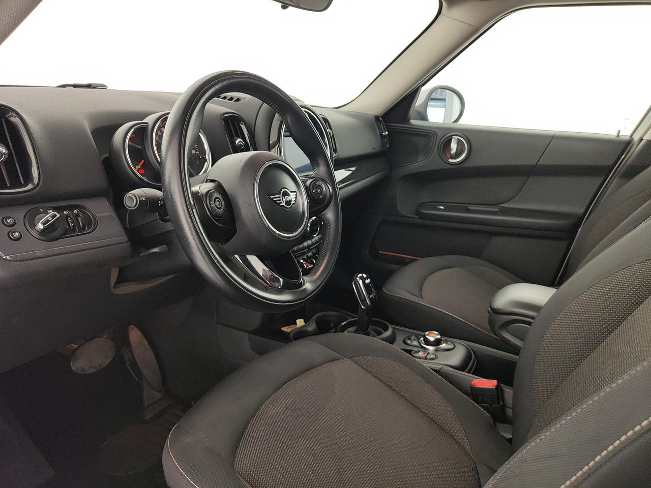 MINI Mini Countryman 1.5 One D Hype auto 7m