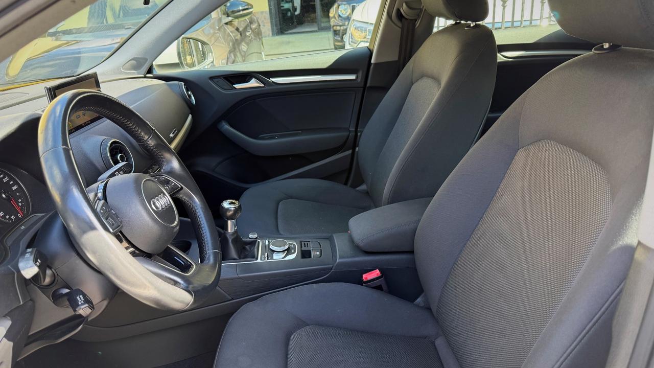 Audi A3 Sportback 1.6 TDI Business Sport - 2019