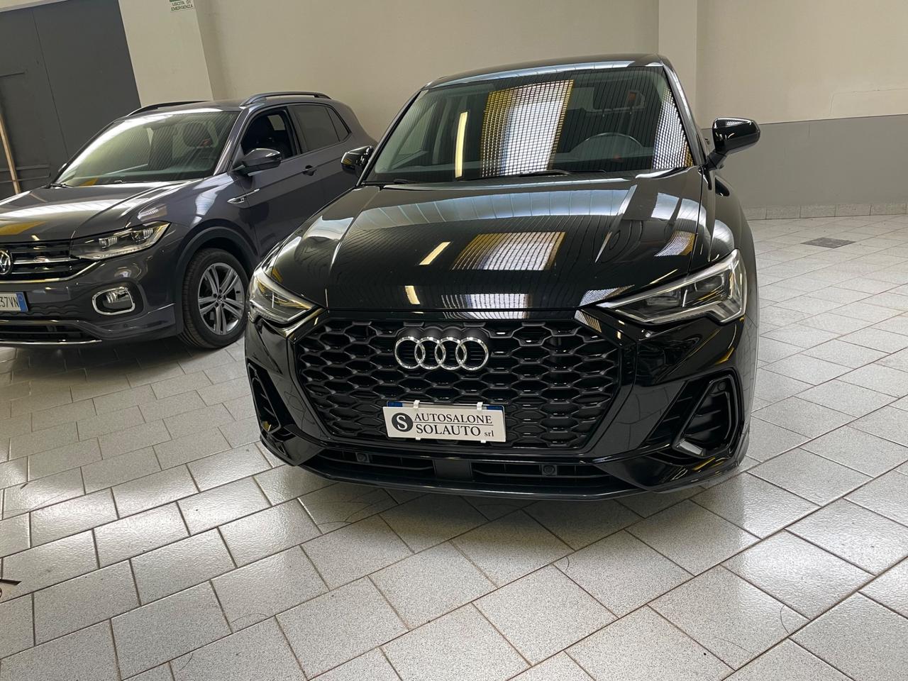 Audi Q3 SPB Sportback 45 TFSI e S tronic S line Total Black