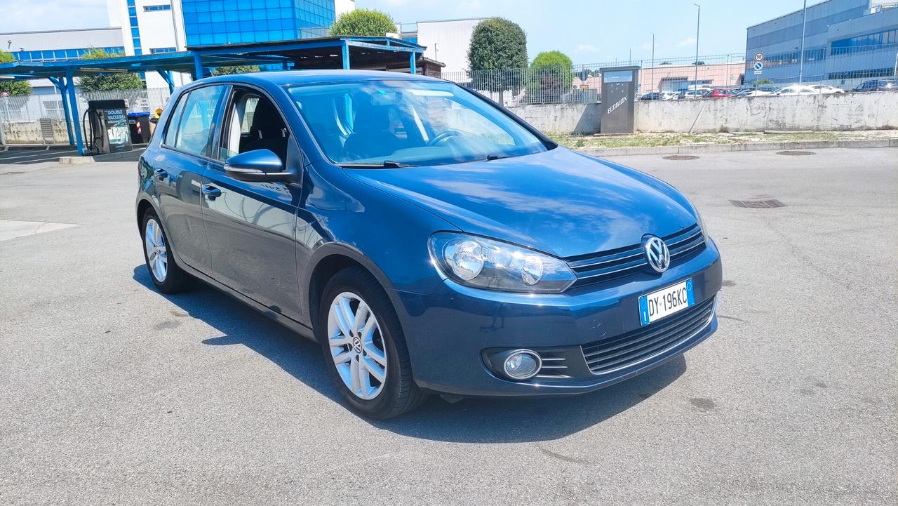 Volkswagen Golf VI 1.6 TDI DPF 5p. Highline NEOPATENTATI - 2010
