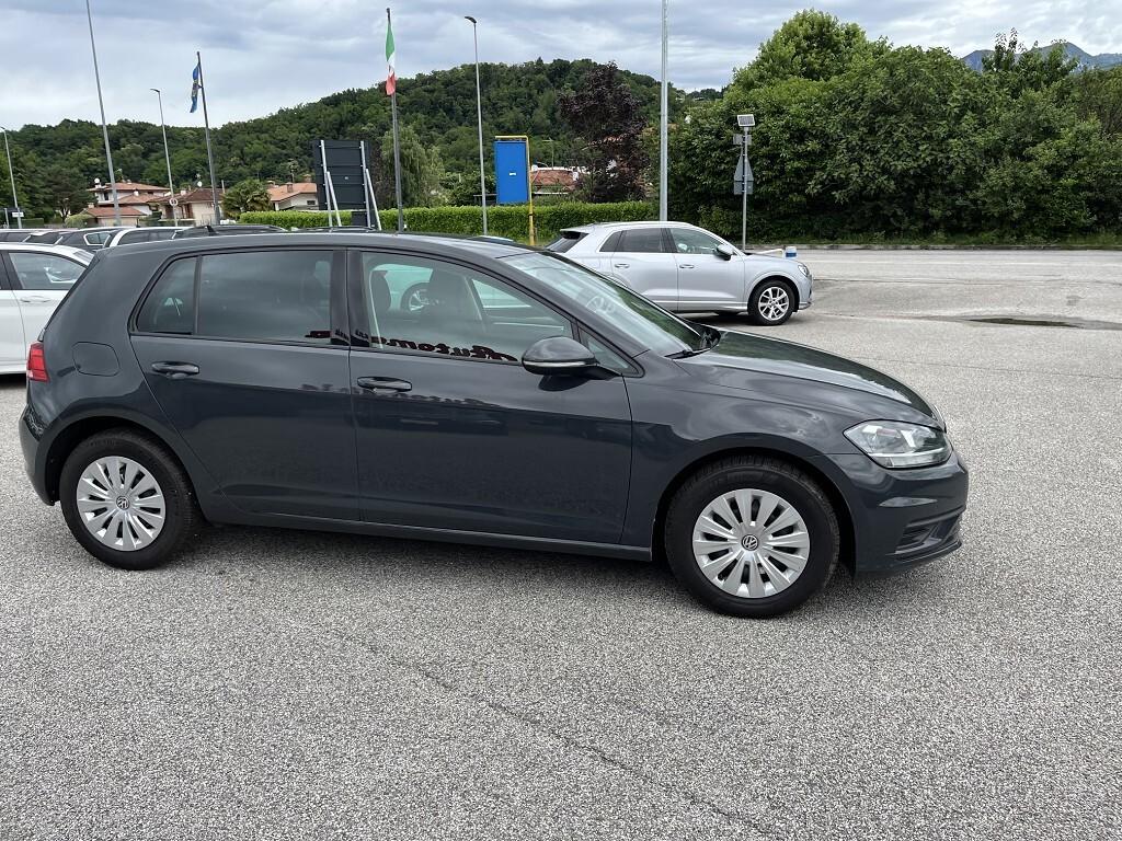 VW GOLF 7 1600 TDI 90 CV 5P NEOPATENTATI