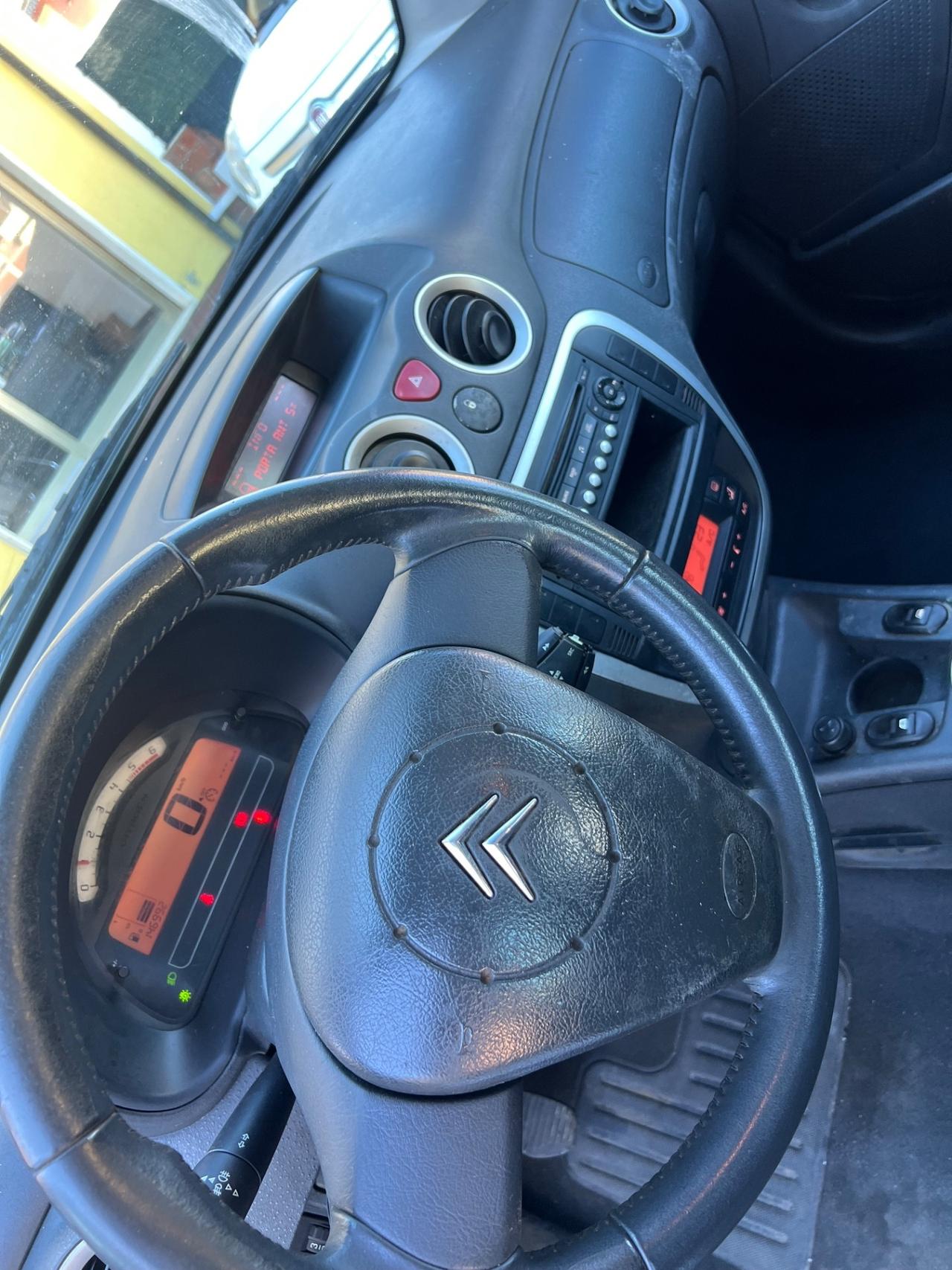 Citroen C3 1.4 HDi 70CV Exclusive