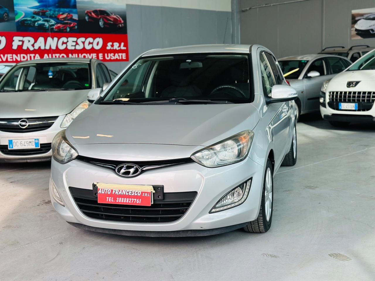 Hyundai i20 1.2 5p. Econext Sound Edition