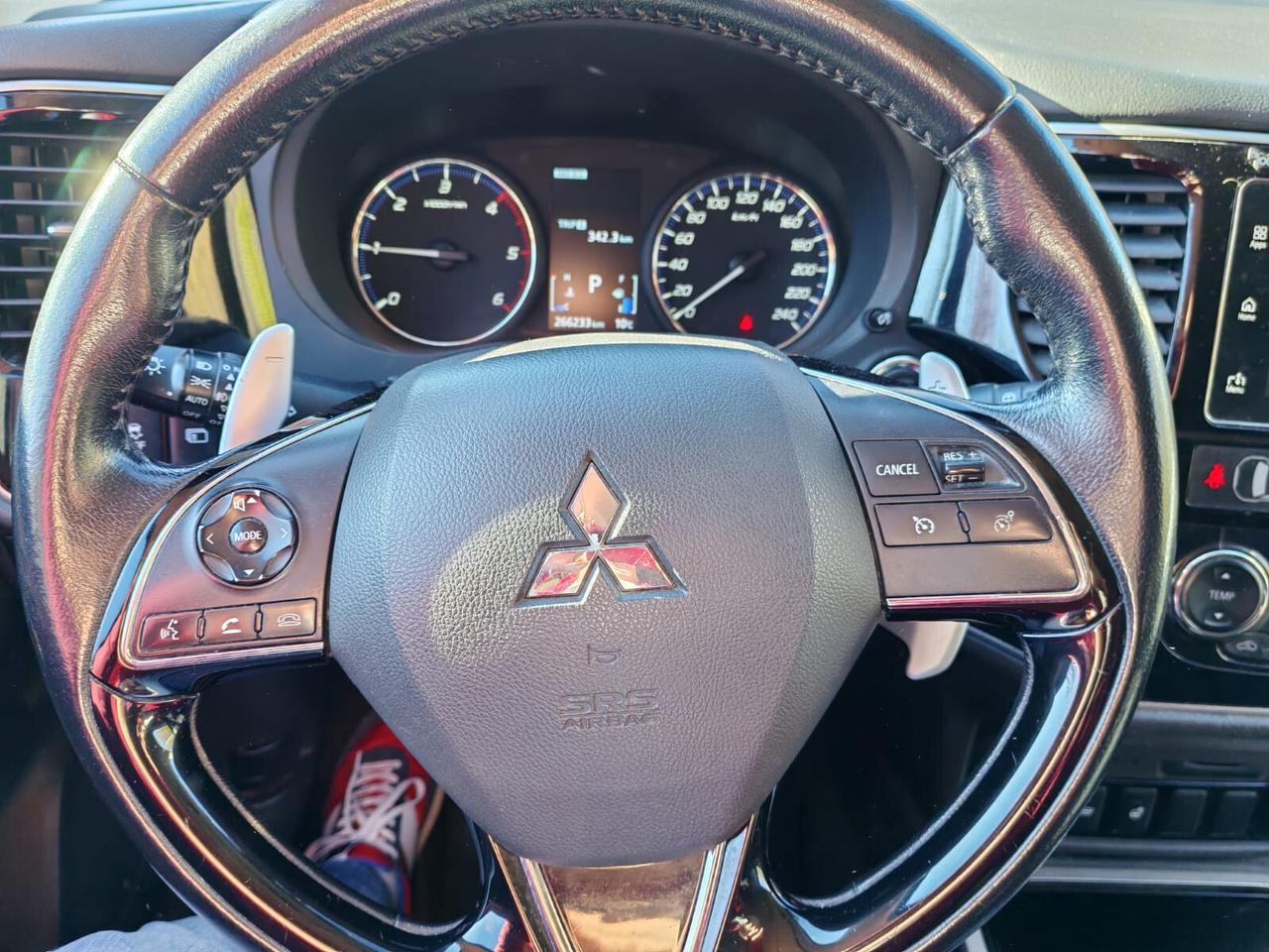 Mitsubishi Outlander 2.2 DI-D 4WD Intense 7 Posti