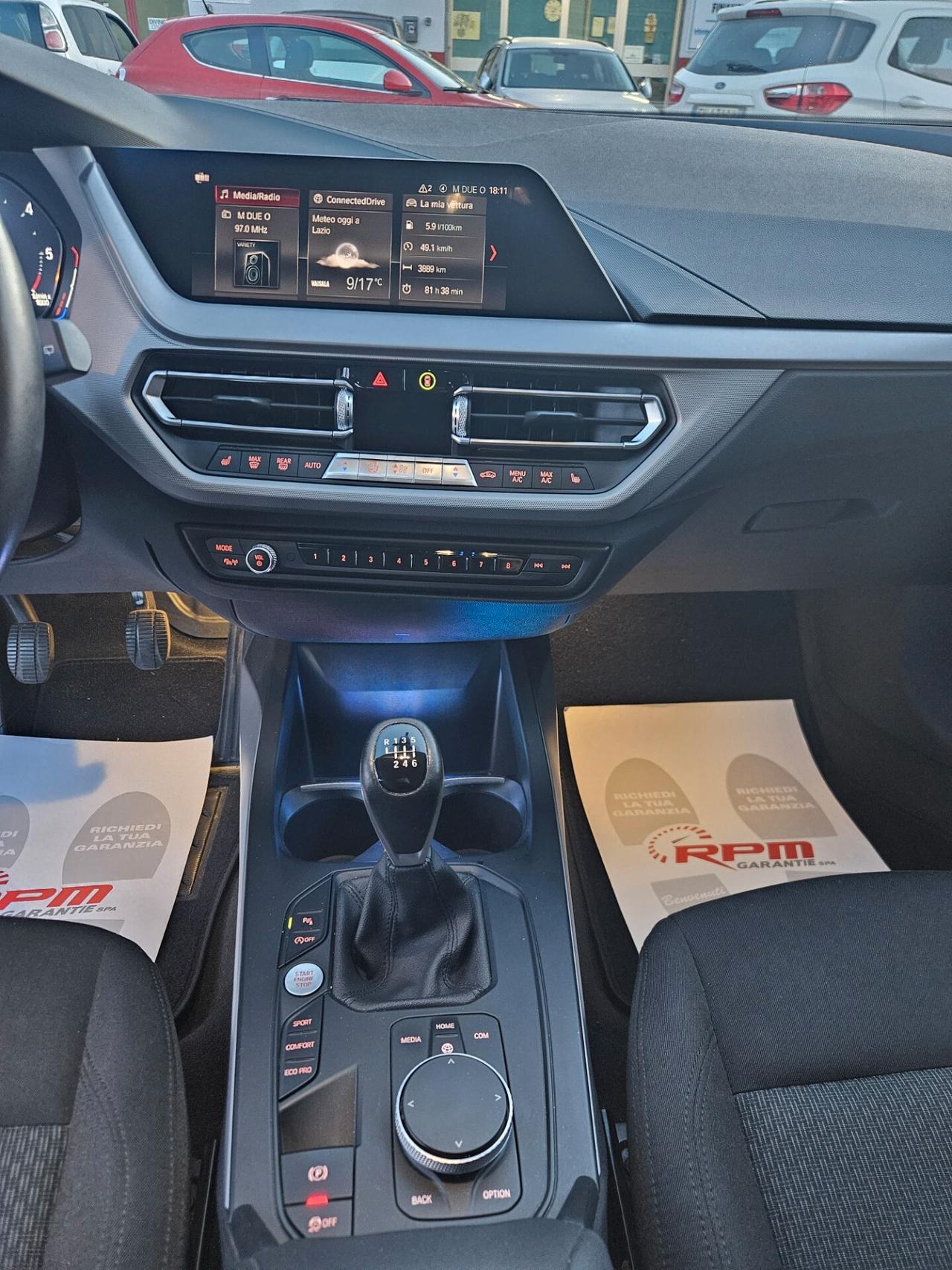 Bmw 116 116d 5p. Business Advantage