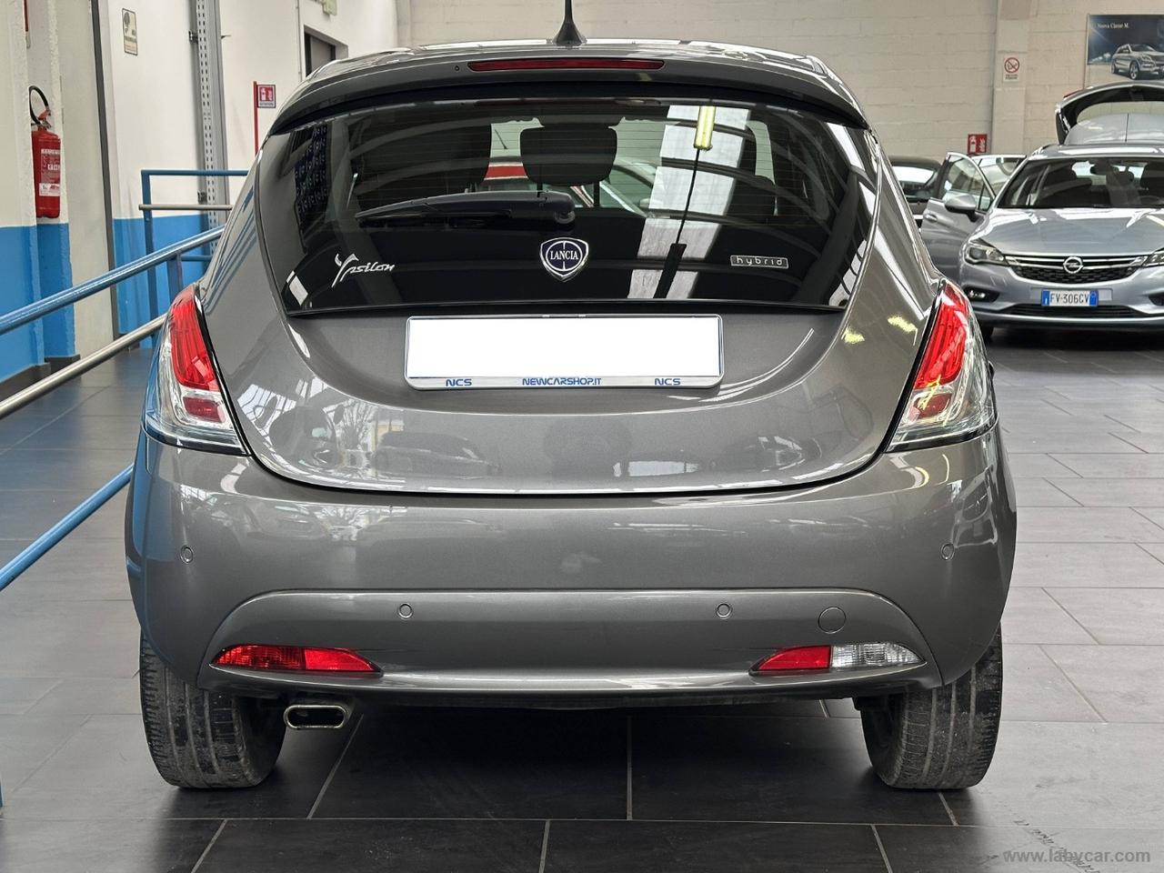 LANCIA Ypsilon 1.0 FireFly 5p.S&S Hybryd Gold