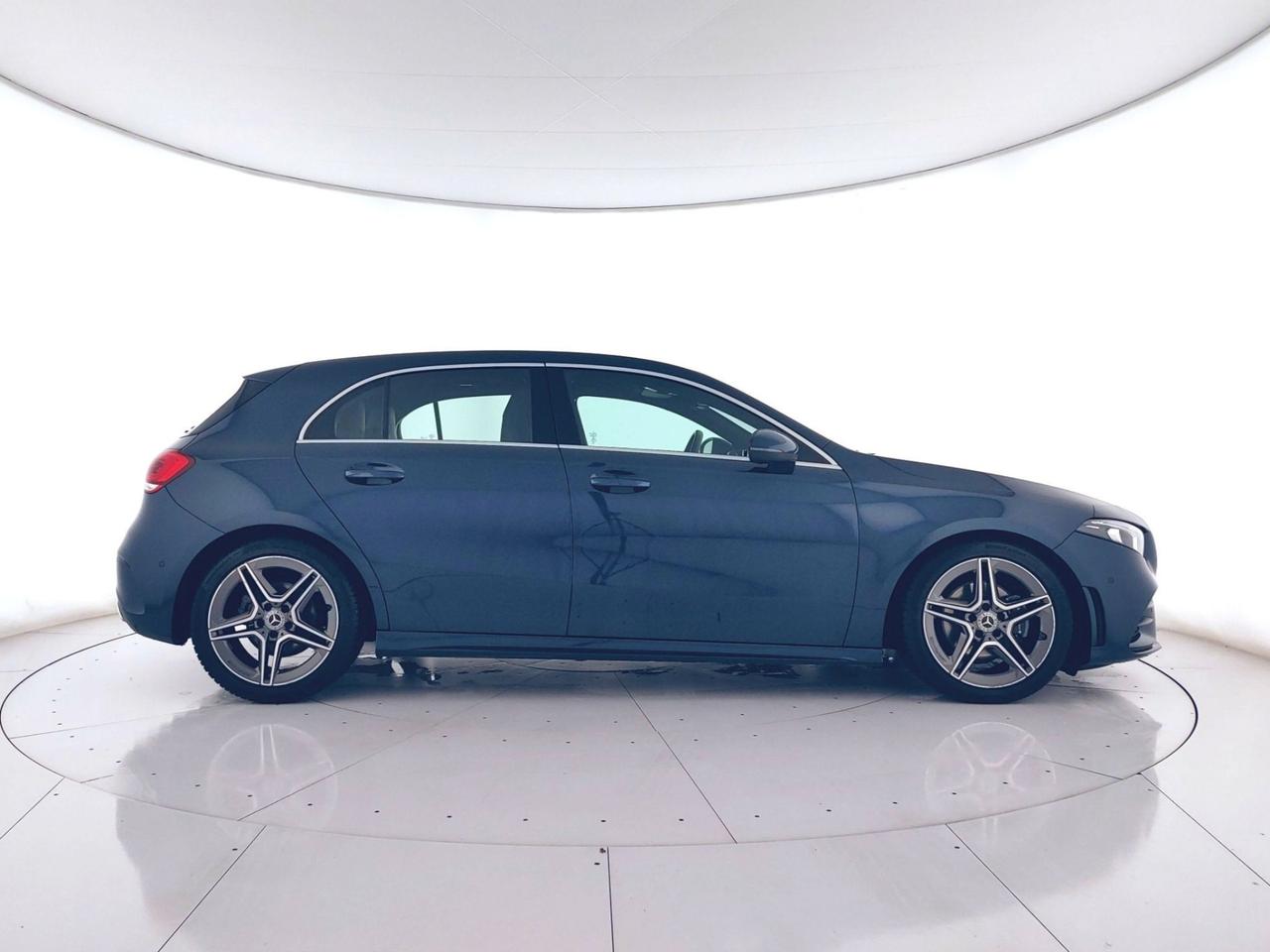 Mercedes-Benz A 200 d Premium auto CAMERA+TETTO PANO+LED