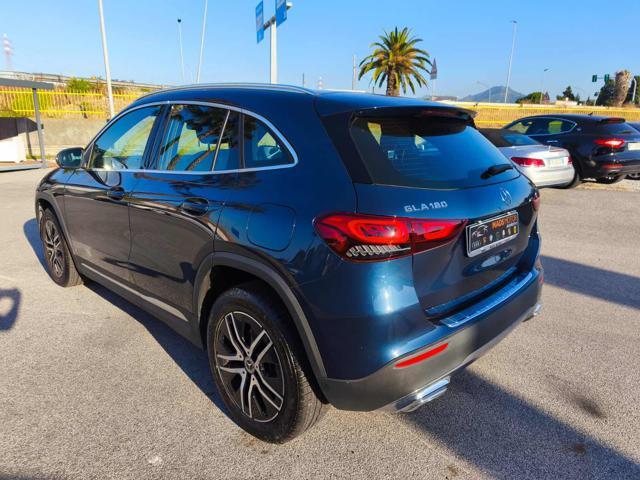 MERCEDES-BENZ GLA 180 Automatic Sport Plus