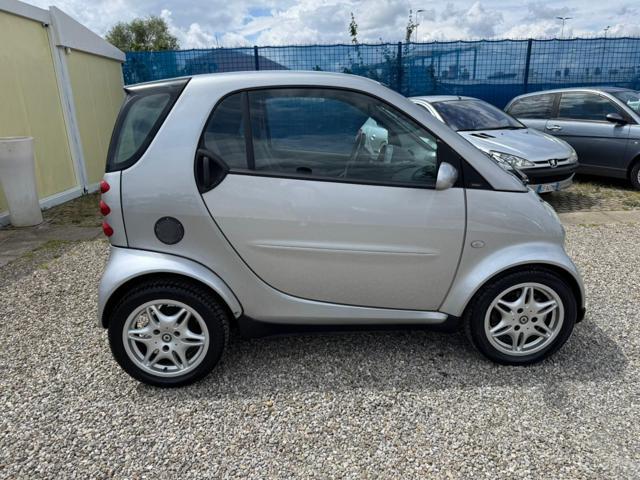 SMART ForTwo 700 coupé passion (45 kW)
