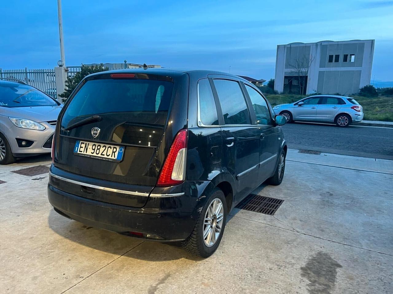 Lancia MUSA 1.3 Mjt 95 CV Gold 2012