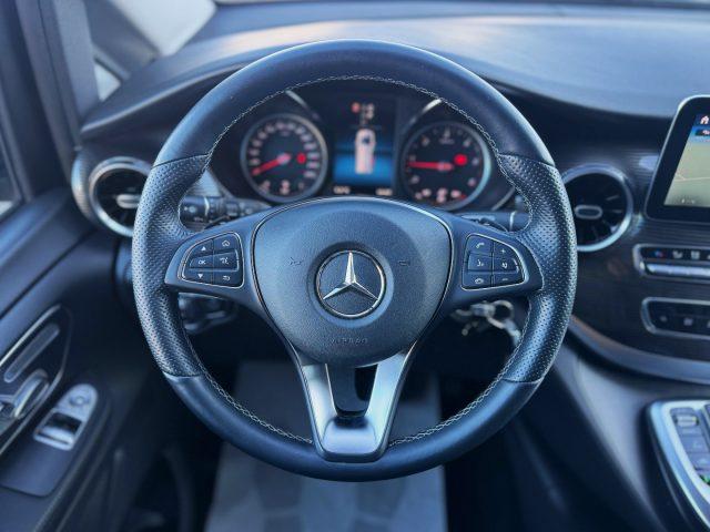 MERCEDES-BENZ V 300 d AUTOM 4Matic PREMIUM LONG *UNIPROP*7 P*