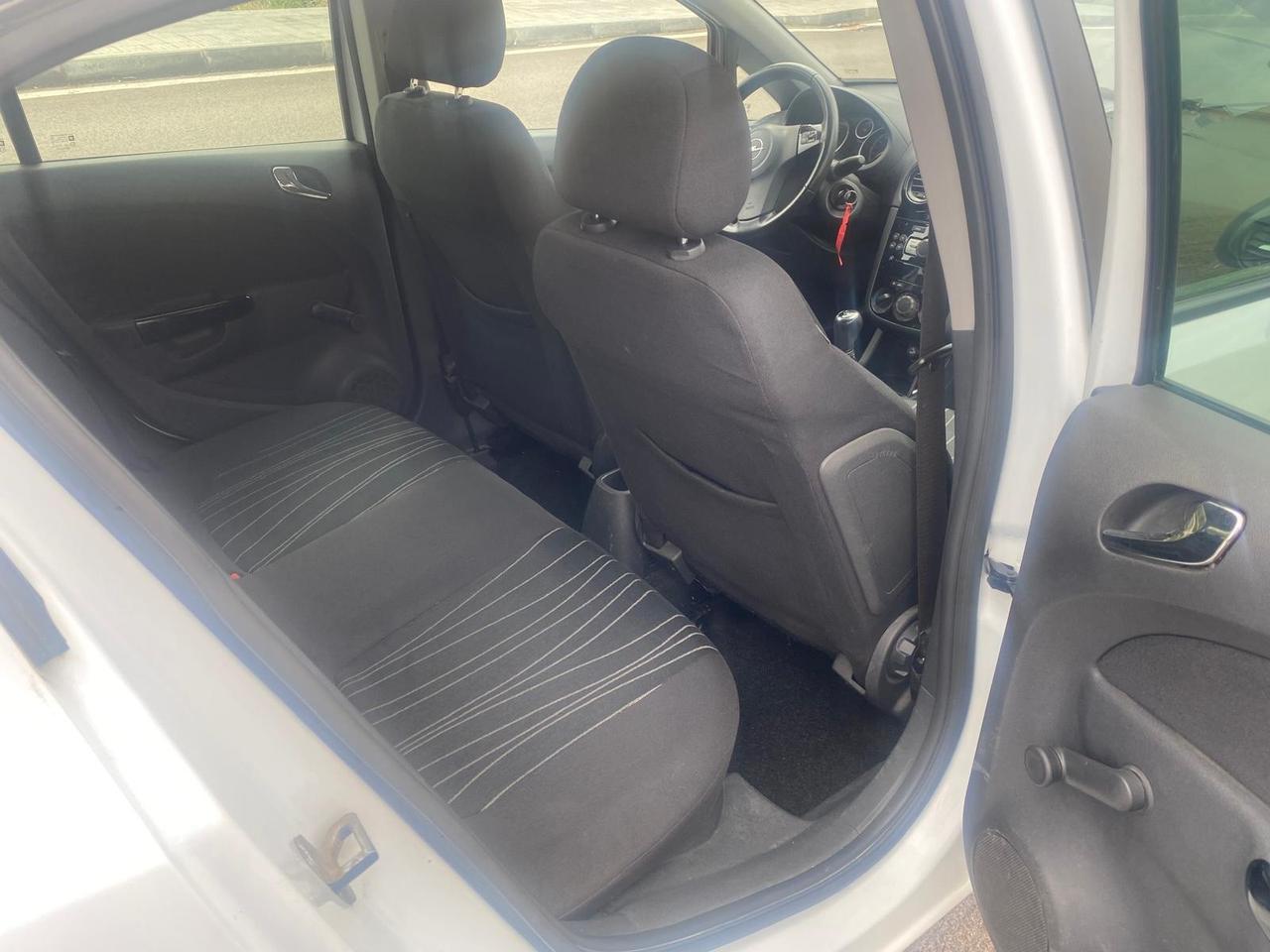 OPEL CORSA 1.3 CDTI MOLTO BELLA GUARDA