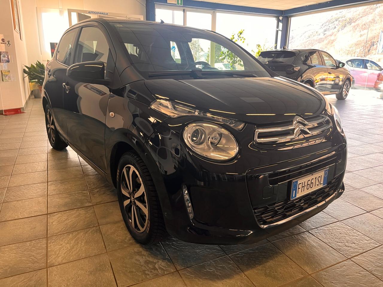 Citroen C1 VTi 68 5 porte Shine