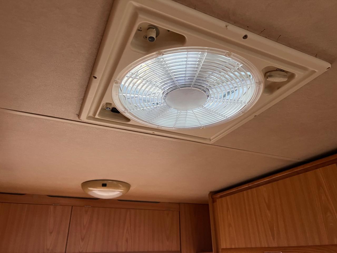 Fiat Ducato 10 1.9 TD camper arca super accessoriato 5 posti