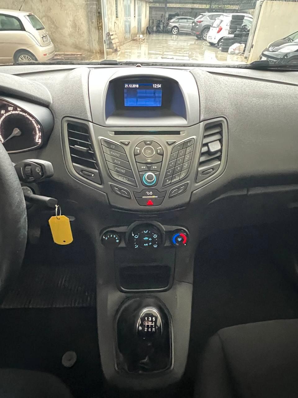 Ford Fiesta 1.2 60CV 5 porte Business