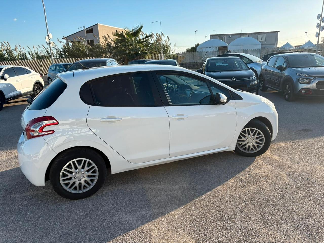 Peugeot 208 1.4 HDi 68 CV 5 porte Active