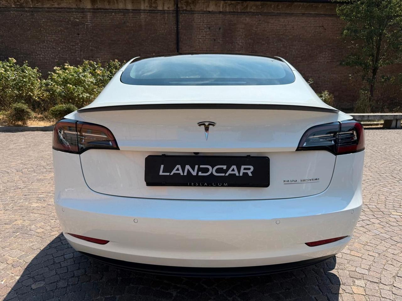 Tesla Model 3 Long Range Performance AWD
